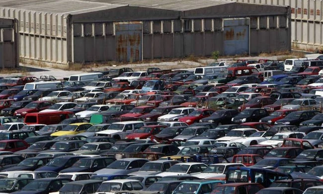 Έτσι θα αγοράσετε αυτοκίνητο από 400 ευρώ και μοτοσυκλέτες από 120 ευρώ – Δείτε όλη τη λίστα